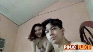 Selfie Muna Bago Mauwi sa Alam Niyo Na