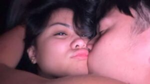 Nilabas Ang Baril Kaya Agad Sumuko si Avril